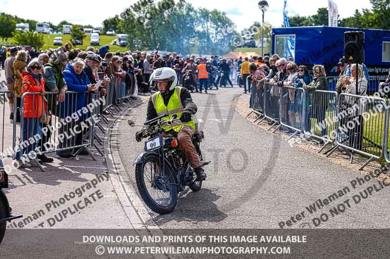 Vintage motorcycle club;eventdigitalimages;no limits trackdays;peter wileman photography;vintage motocycles;vmcc banbury run photographs